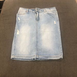 Jean light wash distressed skirt size 10